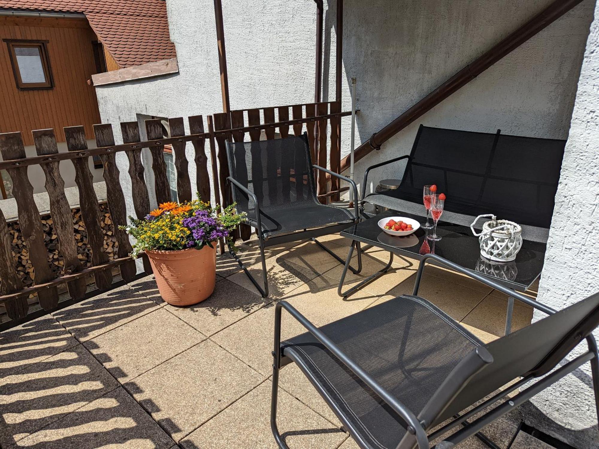 H1 - Urlaubsmagie - Pool & Terrasse Zum Entspannen Sebnitz Exterior foto
